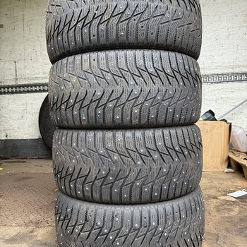 245/40R18 Sailun