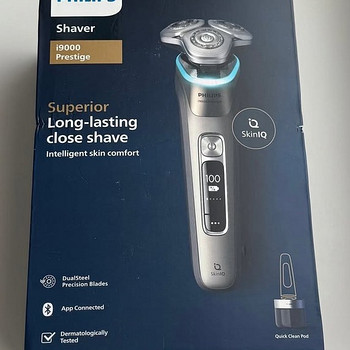 PHILIPS Shaver i9000 Prestige Wet&Dry XP9203/30