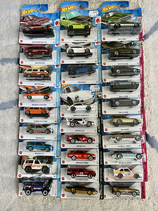 Коллекция Hot Wheels >200 машин (все основные модели) (1 фото из 10)