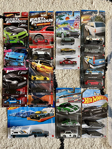 Коллекция Hot Wheels >200 машин (все основные модели) (7 фото из 10)
