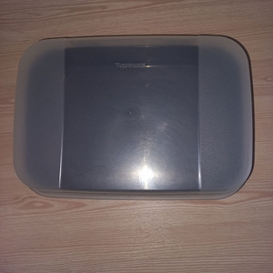 Tupperware (1 фото из 2)