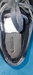 Tossud. Nahk. Calvin Klein. 43 (3 foto / 6)