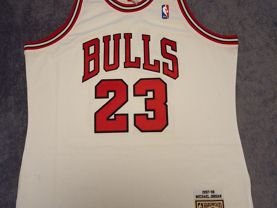 Michael Jordan White Chicago Bulls Mitchell & Ness 1997-98