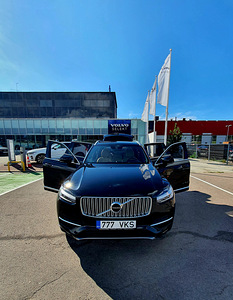 Müüa INSCRIPTION VOLVO XC90 2015 2.0D 165KW, SIS.KM (1 фото из 11)