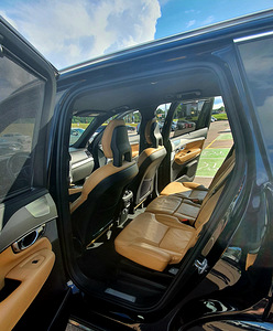 Müüa INSCRIPTION VOLVO XC90 2015 2.0D 165KW, SIS.KM (5 фото из 11)