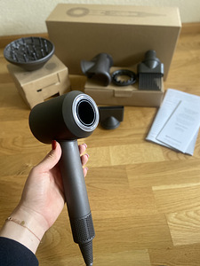 Dyson Supersonic (2 фото из 4)
