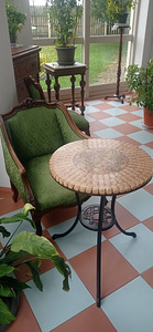 Kohvi- ja veinilaud epoksiidist "Vinum Lux" (2 foto / 10)