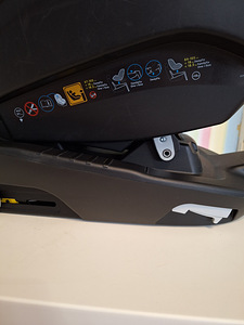 Автокресло Maxi-Cosi i-Size R129 + база isofix (7 фото из 7)