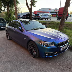 BMW 530D Luxury (6 foto / 12)