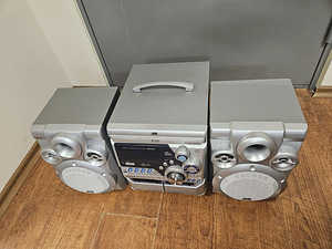JVC CA-MXK1R HiFi muusikakeskus (2 foto / 3)