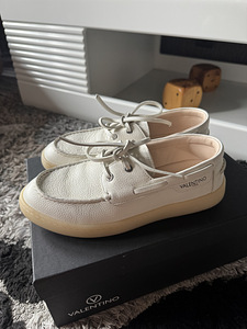 VALENTINO лодочные туфли (6 фото из 6)