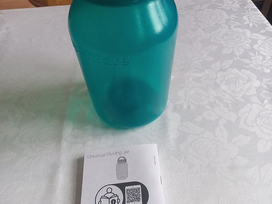 Универсальная банка Tupperware 3 литра с крышкой для маринов