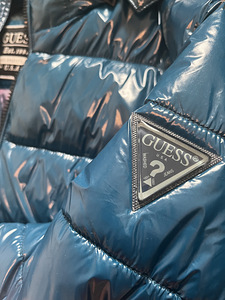 Guess puffer jacket (3 foto / 6)