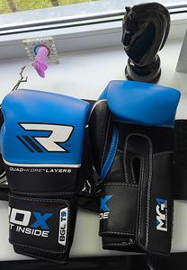 RDX T-9 Blue poksikindad (1 foto / 2)