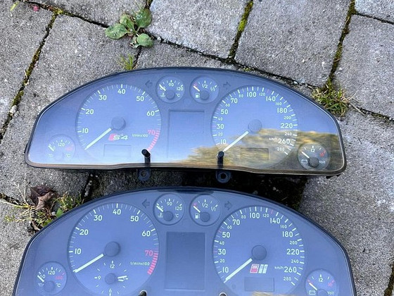 Audi S4 b5 FL kellaplokk