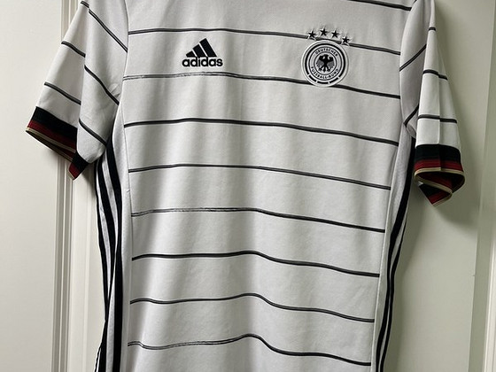ADIDAS T-särk, suurus 176 (15-16)