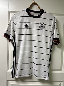 Футболка ADIDAS, р. 176(15-16) (1 фото из 2)