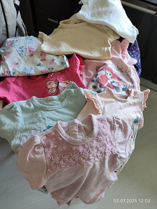 Söögitool ja body tüdrukule (3 foto / 3)