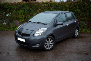 Autorent Toyota Yaris 1.5 diisel/ manuaal BOLT FOOD/ WOLT (1 foto / 4)