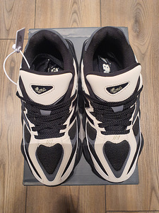New Balance U9060 tossud (5 foto / 6)