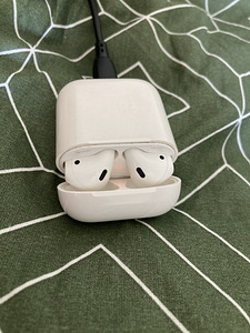 Müüa AirPods 1. põlvkond (3 foto / 3)