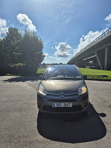 Citroen (7 фото из 7)