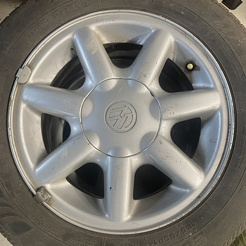 OEM Volkswagen Jetta/Golf 94-99 veljed R14
