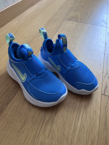Кроссовки Nike, размер 26 (1 фото из 3)