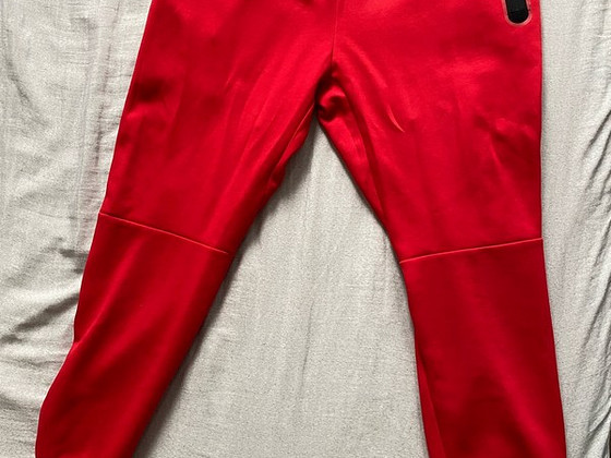 Nike Tech Fleece Red püksid