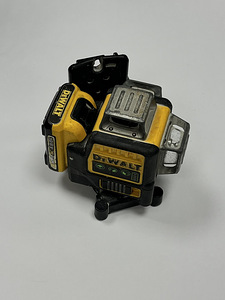Laaser nivelir DeWalt DCE089G + 2ah (3 foto / 8)