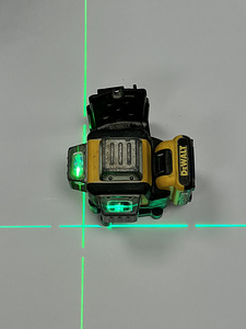 Laaser nivelir DeWalt DCE089G + 2ah (5 foto / 8)
