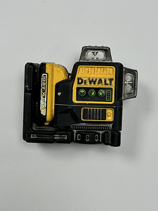 Laaser nivelir DeWalt DCE089G + 2ah (8 foto / 8)