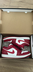 Nike air jordan (1 foto / 2)