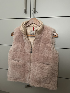 Moncler teddy vest (2 foto / 5)