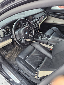 Auto BMW740 (3 foto / 4)