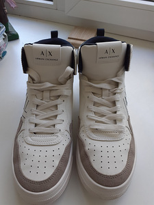 ARMANI EXCHANGE (5 фото из 5)