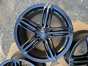 21" Audi Peeler originaalveljed 5x130 (Q7 ja Touareg) (4 foto / 9)