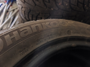 Hankook 215/55/16 5 мм (5 фото из 5)
