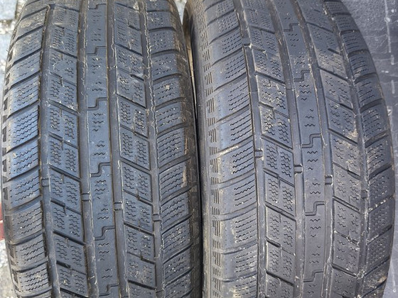Зимняя шина Road RXFROST 205/60/16 5-6 мм