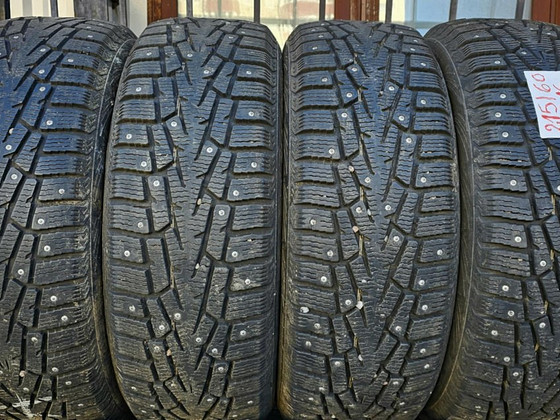 Шины R16 215 60 16 зимние 8мм 4шт