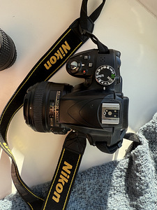 Nikon d3300 AF-P 18-55 VR Kit + Nikon AF-S Nikkor 50mm f/1.8 (2 фото из 3)