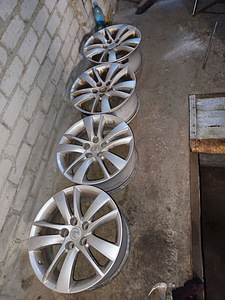 Диски для Lexus (2 фото из 5)