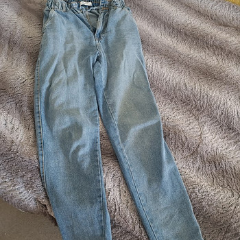 Продам джинсы