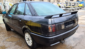 Audi 80 quattro (10 фото из 10)