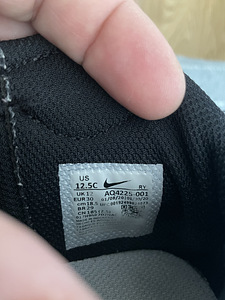 NIKE tossud Suurus 30 Sisetald 21 cm (3 foto / 3)