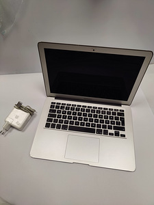 Sülearvuti Macbook Air 13" Early 2015 + Laadija (2 foto / 6)