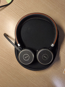 Беспроводные наушники Jabra EVOLVE 65 (1 фото из 3)