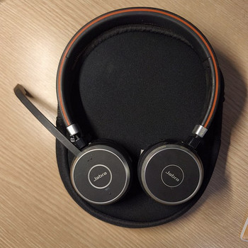 Беспроводные наушники Jabra EVOLVE 65