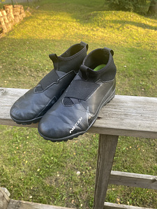Футбольные бутсы Nike размер 38 (1 фото из 3)