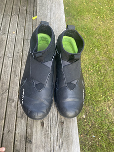 Футбольные бутсы Nike размер 38 (2 фото из 3)
